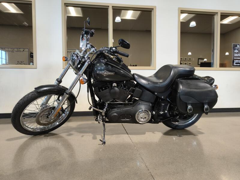 2006 Harley-Davidson® Night Train® Black Pearl