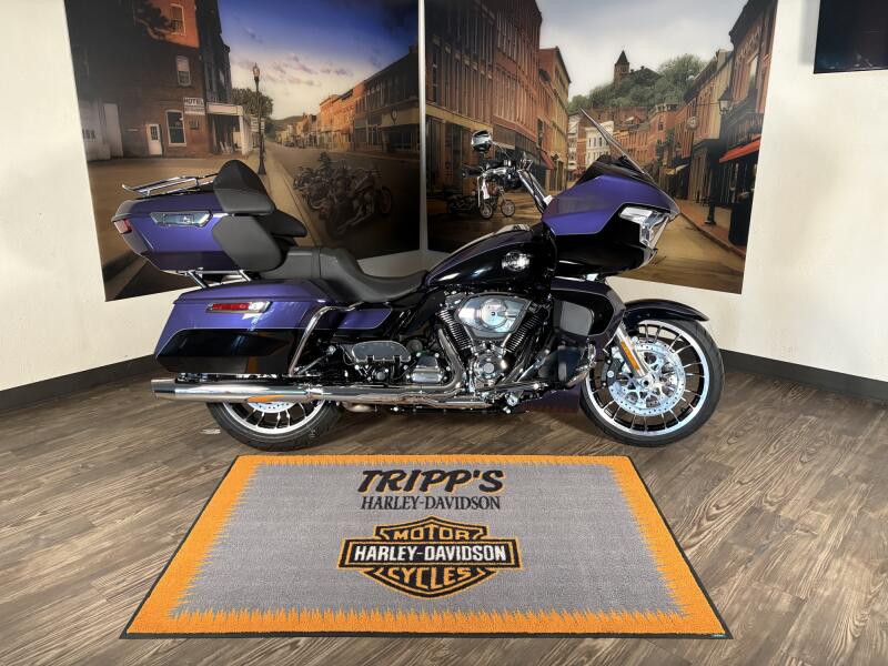 2026 Harley-Davidson® Road Glide Limited Purple Abyss / Vivid Black 