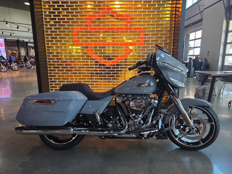 Harley-Davidson® CVO Street Glide ST 2026