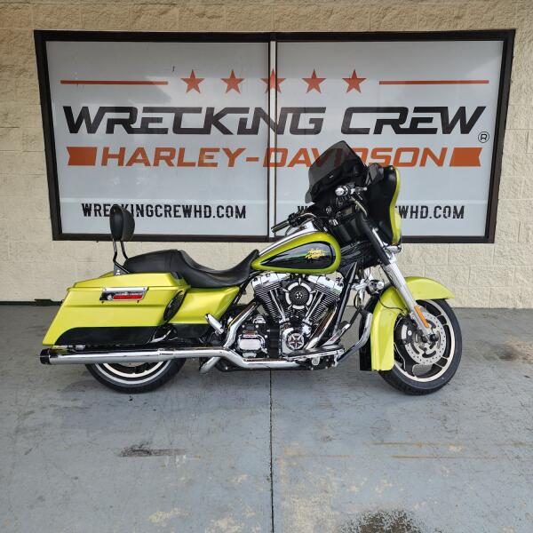FLHX 2011 Street Glide®