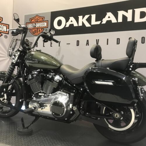 Harley-Davidson® Street Bob® 2026 thumb 3