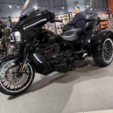 FLHLT 2026 Street Glide 3 Limited thumb 1