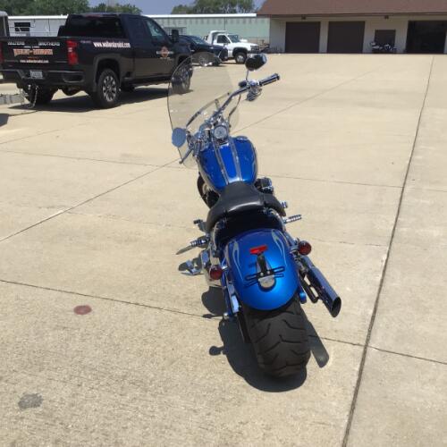 FXCWC 2008 Softail® Rocker™ C thumb 0