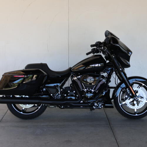 2026 Harley-Davidson® FLHX Street Glide® N632270 thumb 0