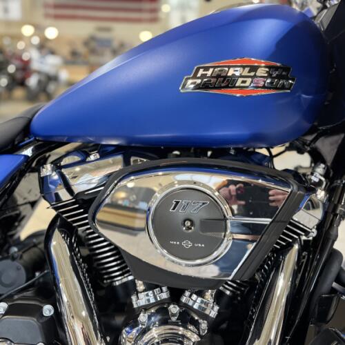 FLTRX 2026 Road Glide® thumb 2