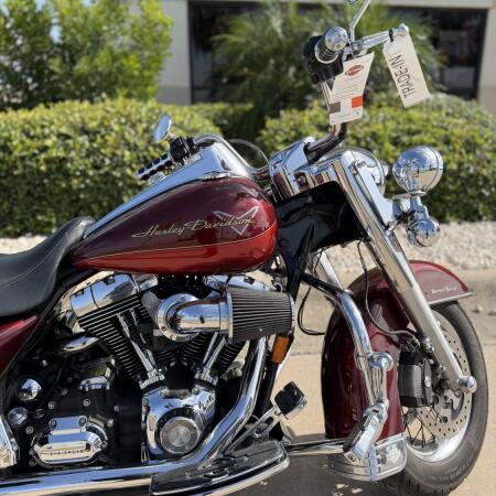 2008 Harley-Davidson® Road King® CRIM/RD/RED SUN W/PINSTRIPE thumb 2