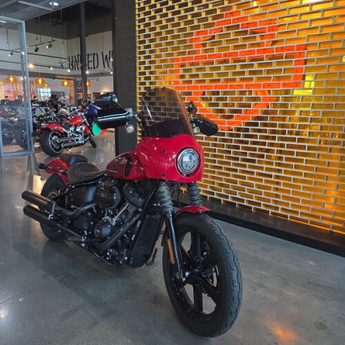 Harley-Davidson® Street Bob® 114 2023 thumb 3