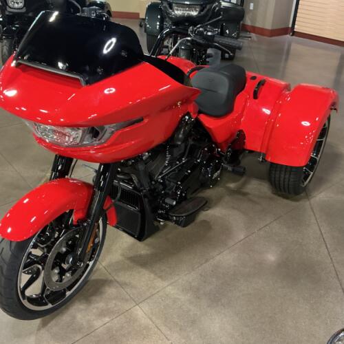 FLTRT 2026 Road Glide 3 thumb 0