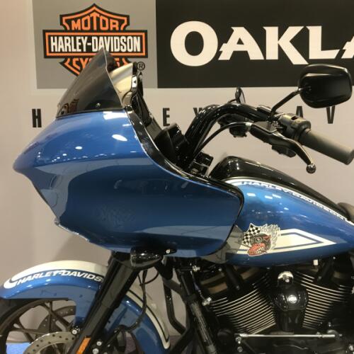 Harley-Davidson® Road Glide® ST 2023 thumb 1