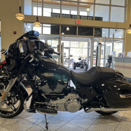 FLHX 2025 Street Glide™ thumb 0