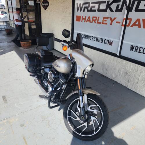 2018 Harley-Davidson® Sport Glide™ thumb 1