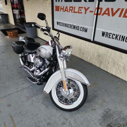FLSTN 2008 Softail® Deluxe thumb 1