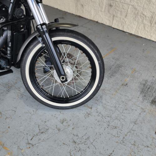 FXBB 2018 Street Bob® thumb 1