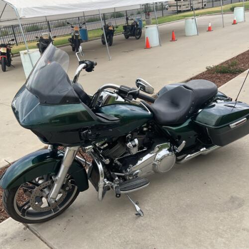 FLTRX 2018 Road Glide® thumb 0