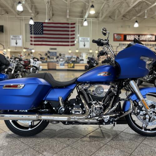 FLTRX 2026 Road Glide® thumb 3