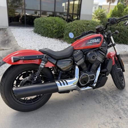 2026 Harley-Davidson® Nightster® Blood Orange Black Trim thumb 1