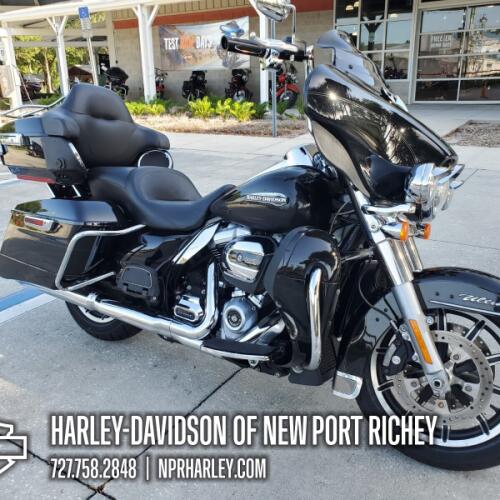 2018 Harley-Davidson® Electra Glide® Ultra Classic® thumb 2