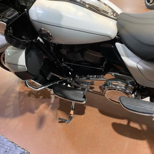 2026 Harley-Davidson® Road Glide Limited FLTRXL thumb 0