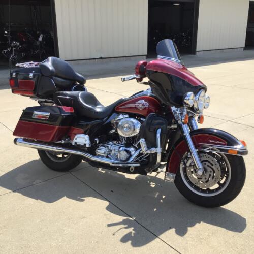 FLHTCU 2005 Electra Glide® Ultra Classic® thumb 2