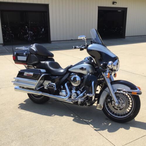 FLHTCU 2013 Ultra Classic® Electra Glide® thumb 2