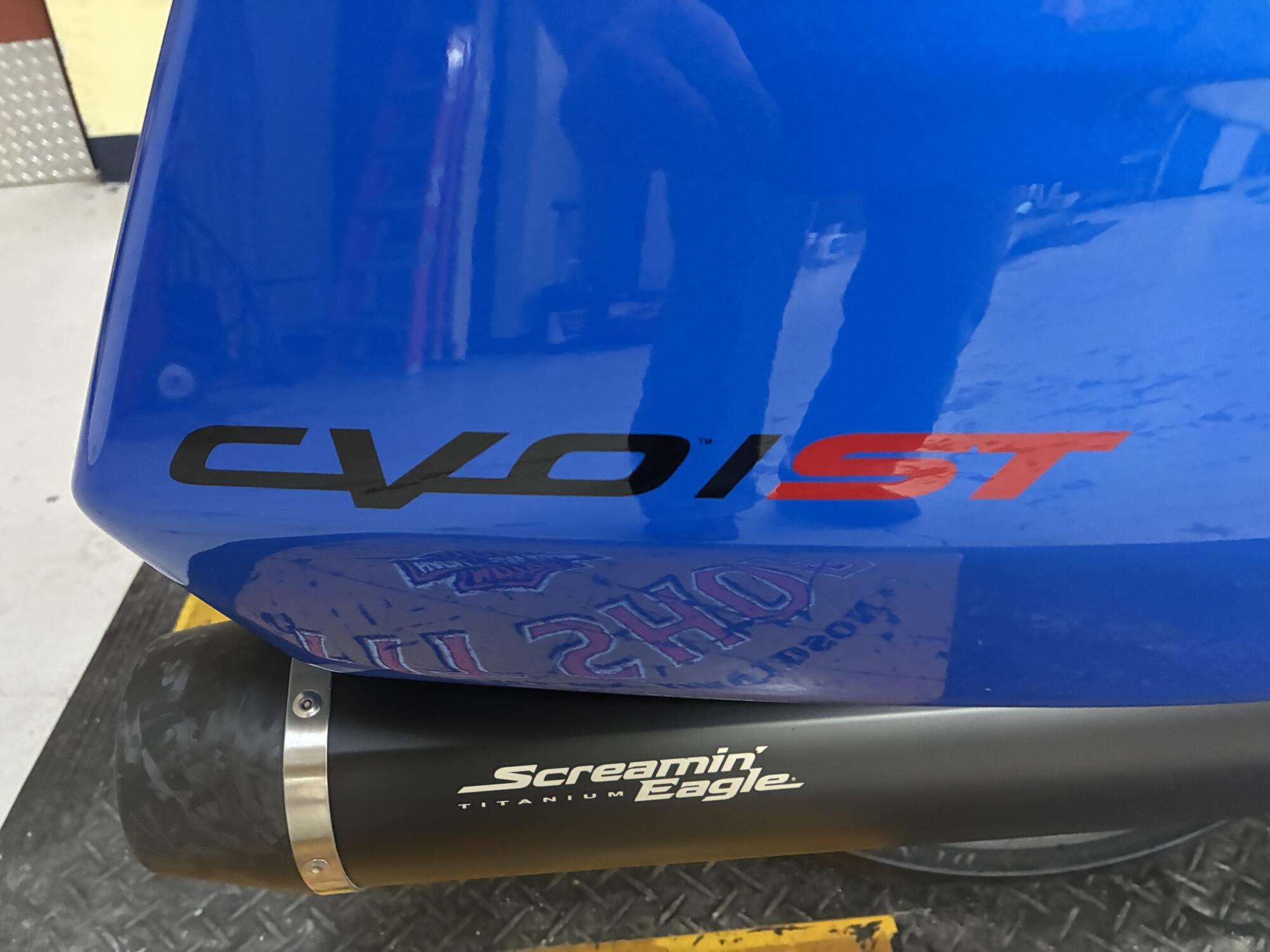 2026 Harley-Davidson® CVO Road Glide ST Electric Coast FLTRXSTSE, photo 8