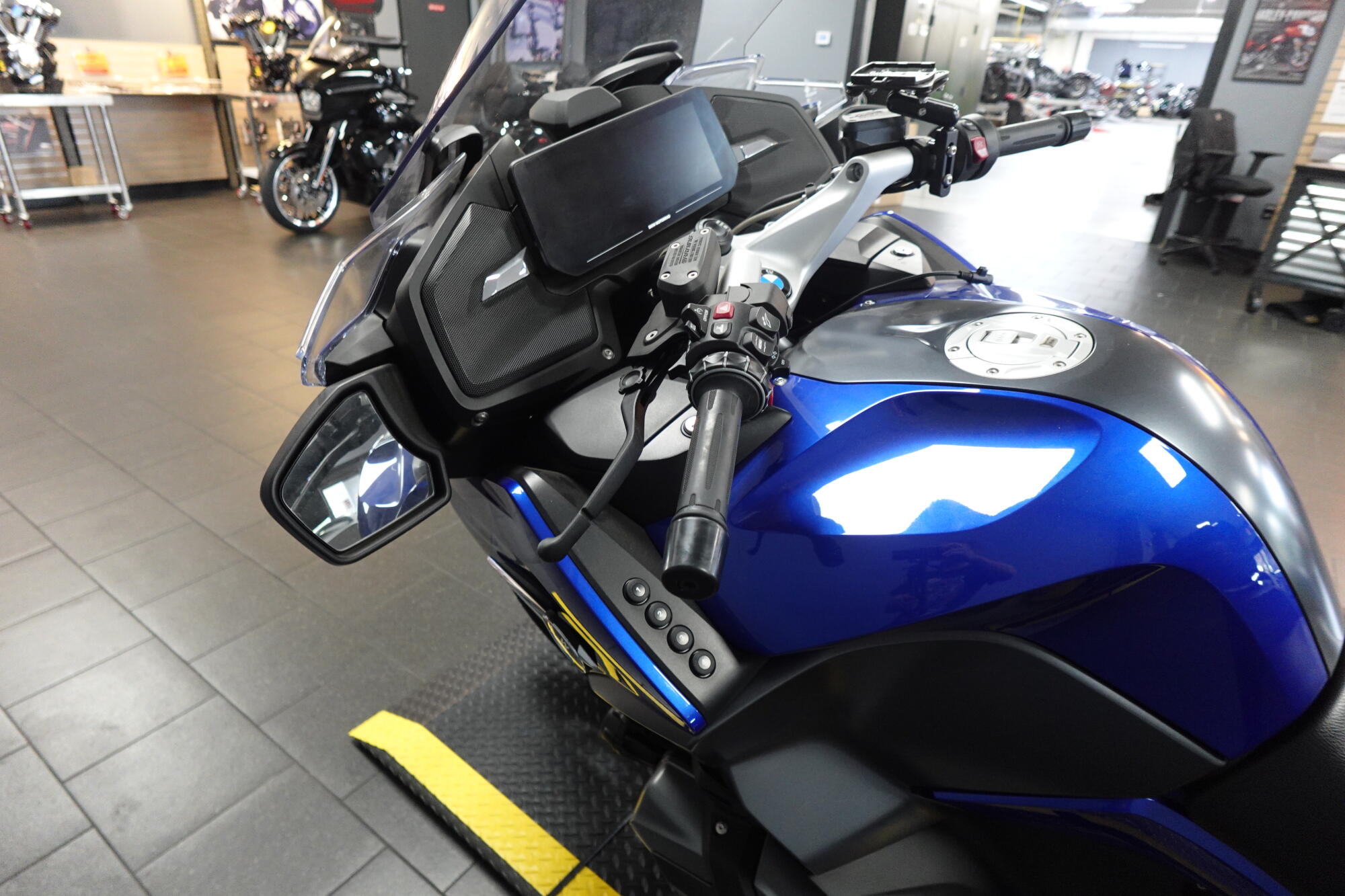 2023 BMW Motorrad R 1250 RT, photo 13