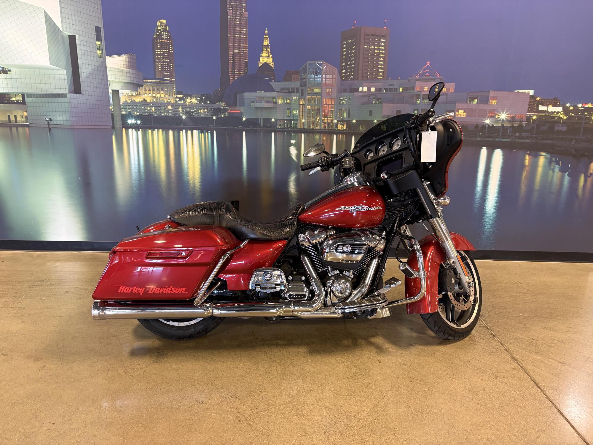 FLHX 2019 Street Glide®