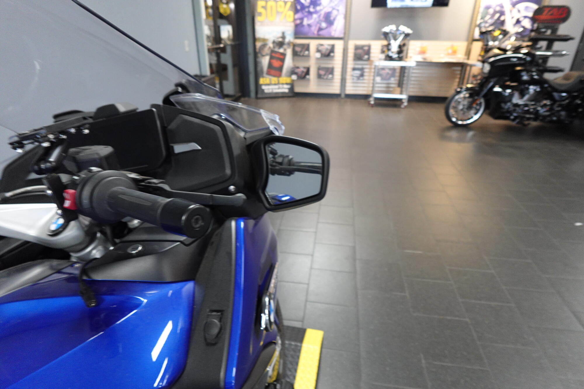 2023 BMW Motorrad R 1250 RT, photo 11