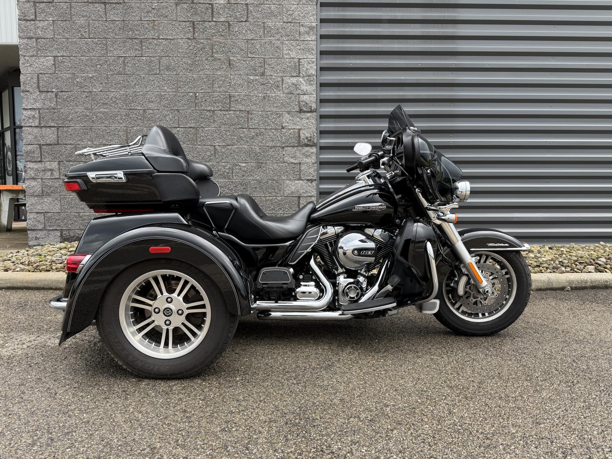 2016 Harley-Davidson® Tri Glide® Ultra FLHTCUTG