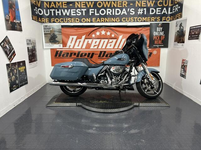 FLHX 2024 Street Glide®