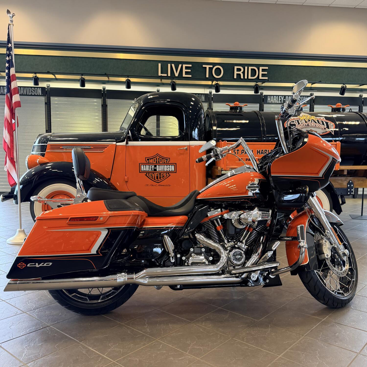 2022 Harley-Davidson CVO Road Glide FLTRXSE