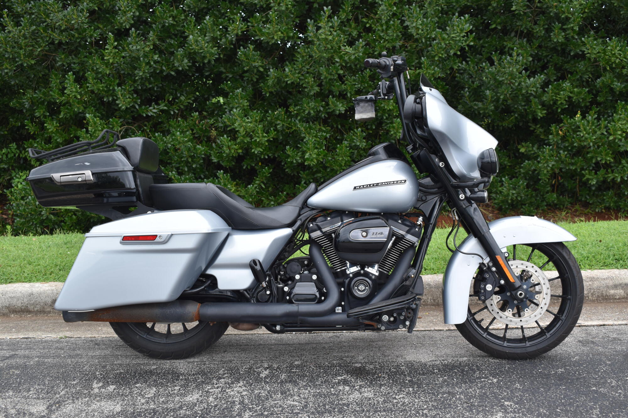 FLHXS 2019 Street Glide® Special