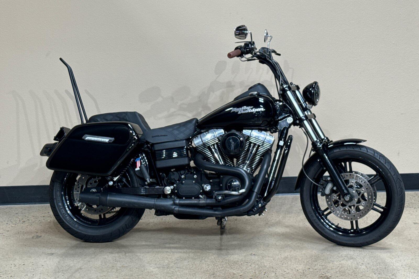 Harley-Davidson® Street Bob® 2007