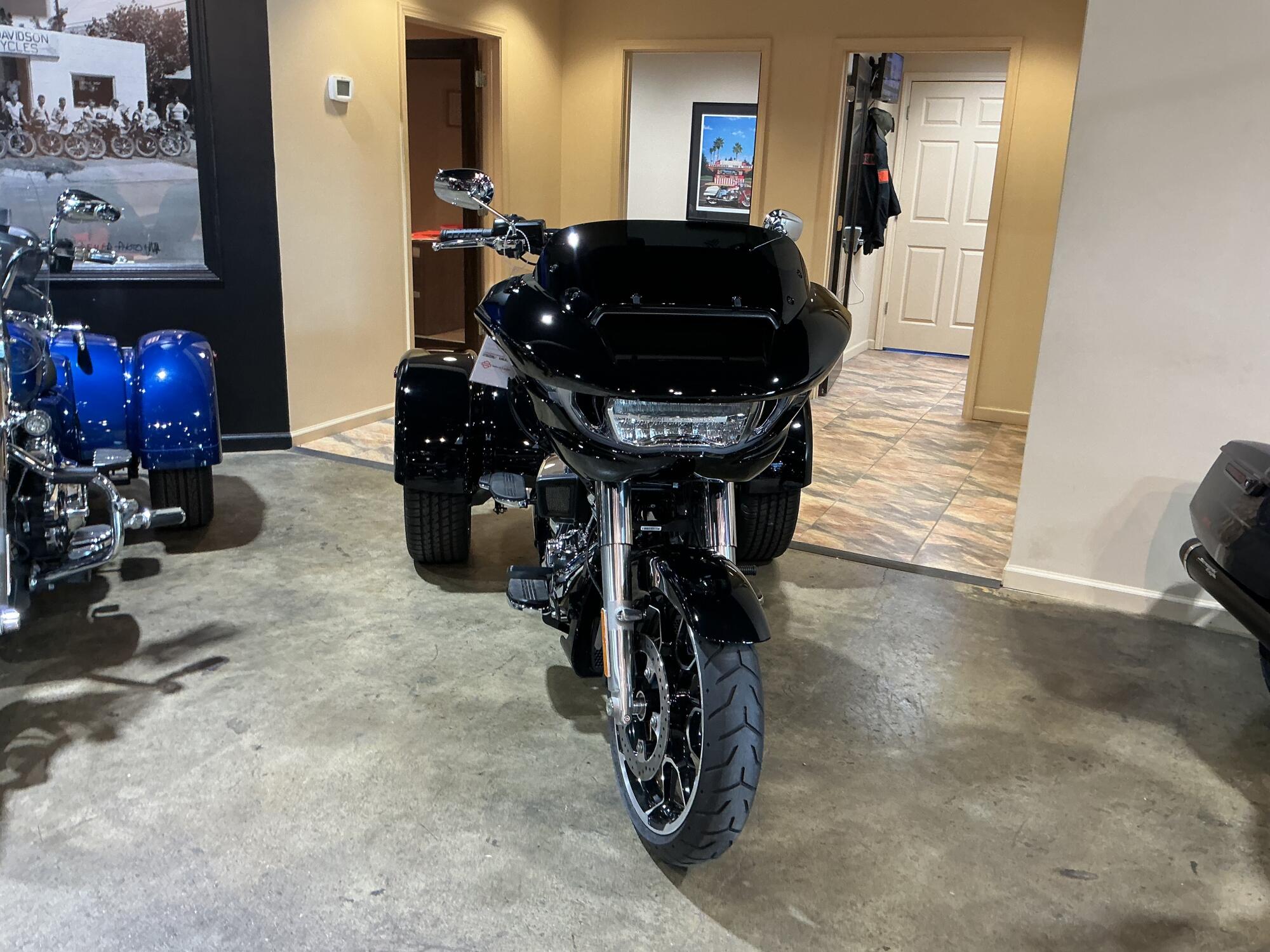 FLTRT 2026 Road Glide 3