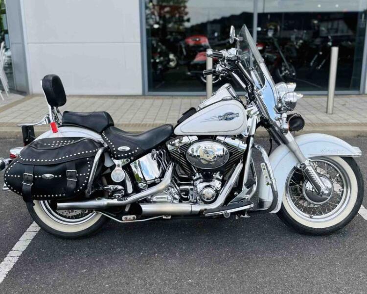 HD HERITAGE SOFTAIL CLASSIC PR