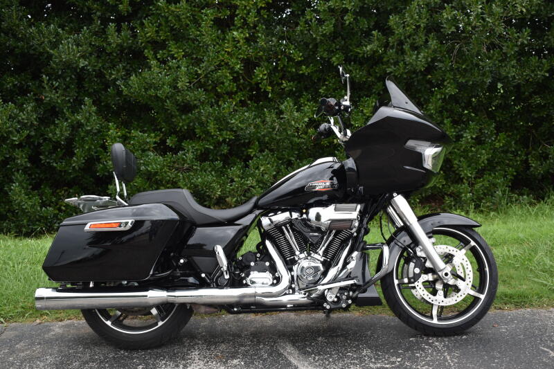 FLTRX 2024 Road Glide®