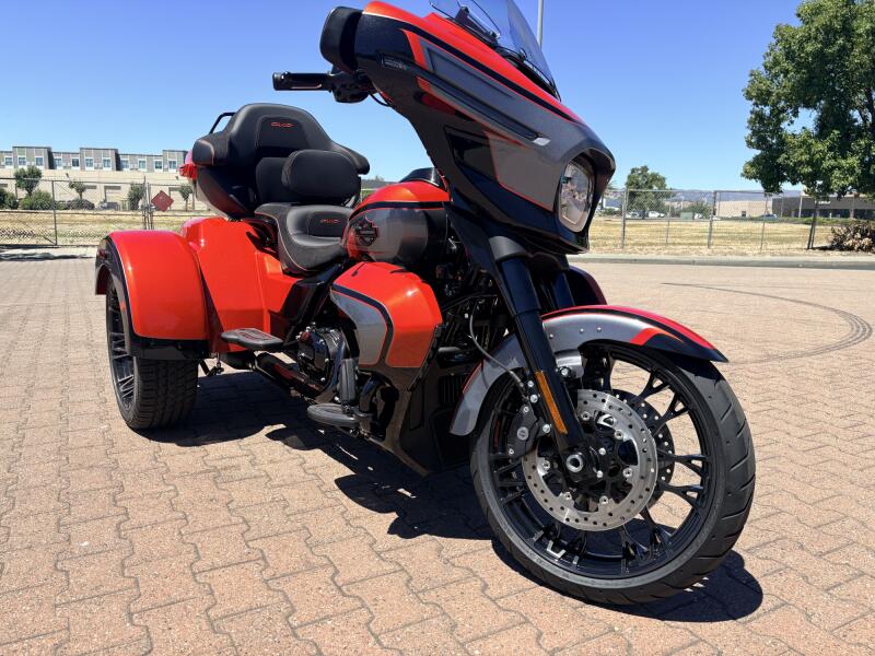FLHLTSE 2026 CVO Street Glide 3 Limited