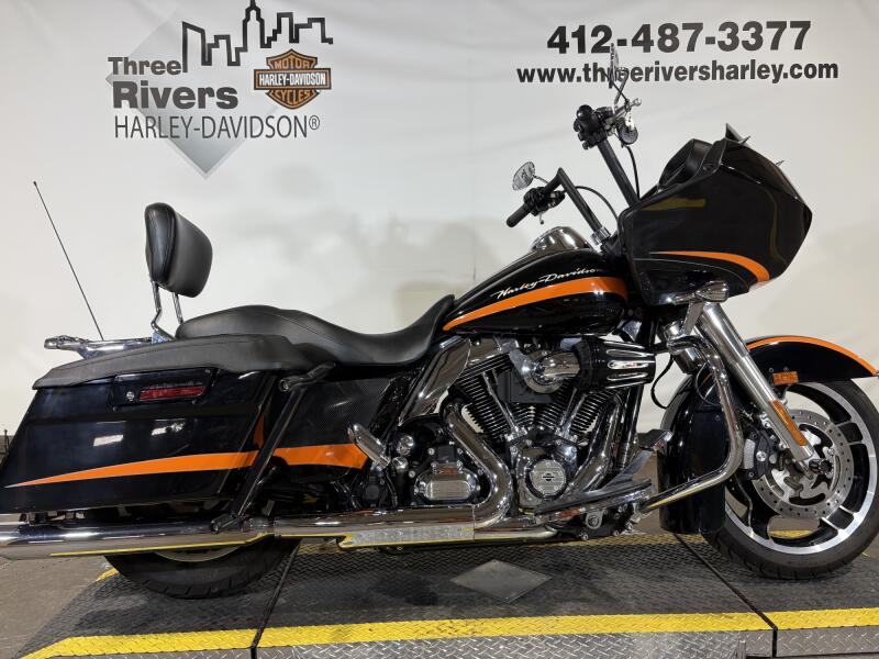 2011 Harley-Davidson® Road Glide® Custom Vivid Black Custom Orange Stripe