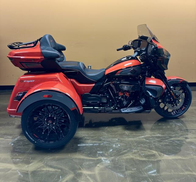 FLHLTSE 2026 CVO Street Glide 3 Limited
