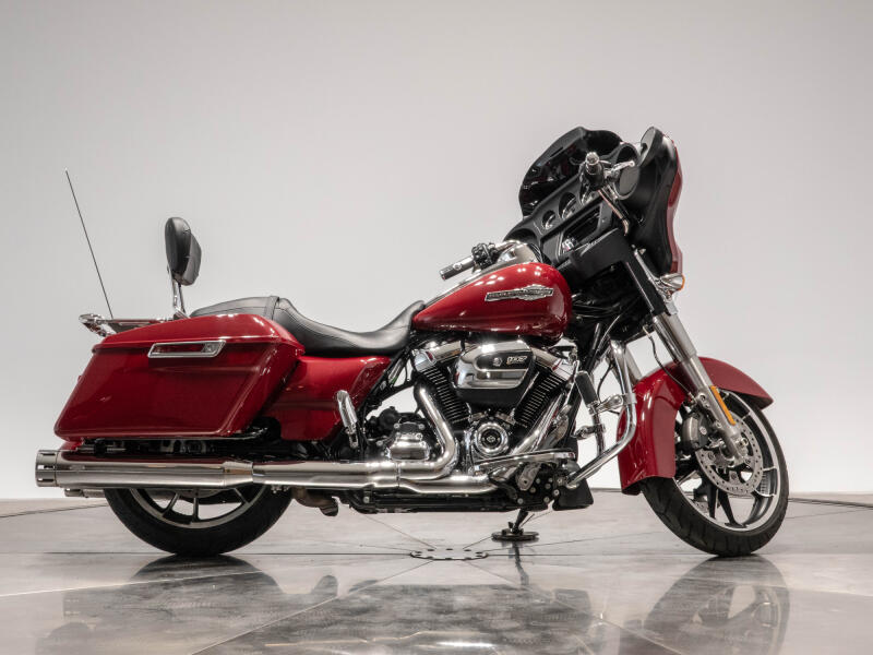 2021 HARLEY-DAVIDSON FLHX STREET GLIDE in Billiard Red