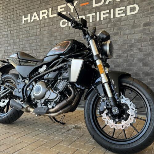 2024 Harley-Davidson® Harley-Davidson X™ 350 Dramatic Black thumb 3