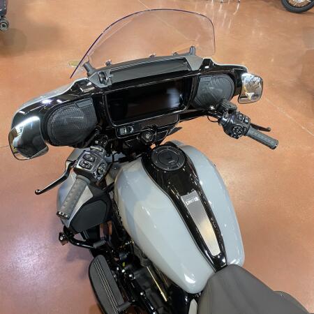 2026 Harley-Davidson® Street Glide 3 Limited FLHLT thumb 0