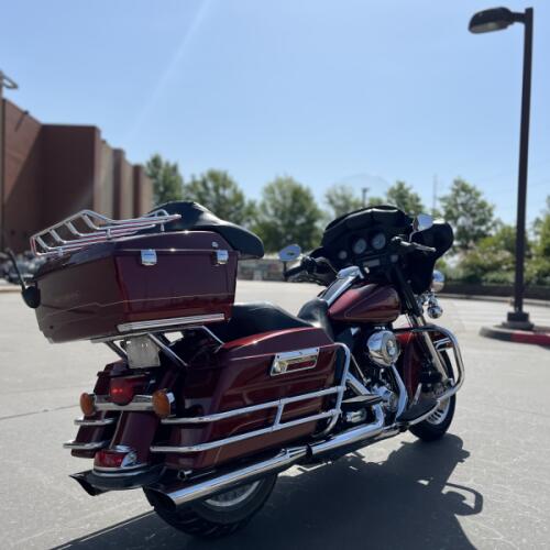 2010 Harley-Davidson® FLHTC Electra Glide® Classic RED HOT SUNGLO 634791 thumb 2