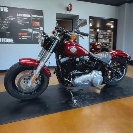 2016 Harley-Davidson® Softail Slim® Velocity Red Sunglo thumb 2