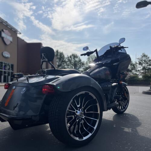 2025 Harley-Davidson® FLTRT Road Glide® 3 CUSTOM CAMO WRAP 855279 thumb 2