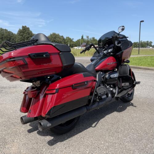 2020 Harley-Davidson® Road Glide® Limited Billiard Red/Vivid Black thumb 1