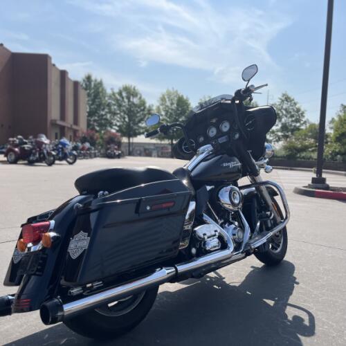 2009 Harley-Davidson® FLHX  Street Glide® BLACK 613150 thumb 2
