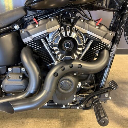 FXBB 2018 Street Bob® thumb 3