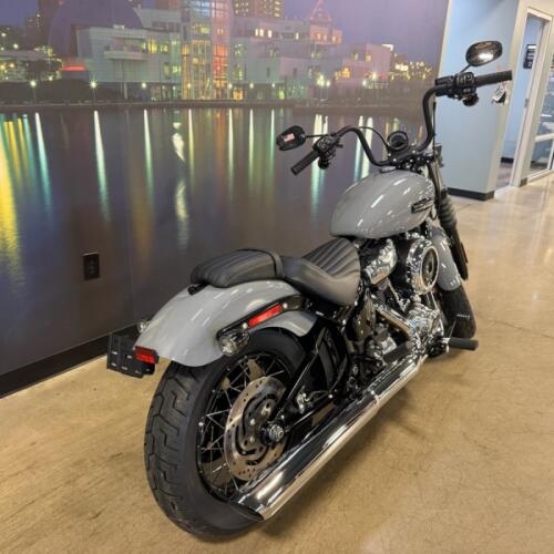 FXBB 2026 Street Bob® thumb 0