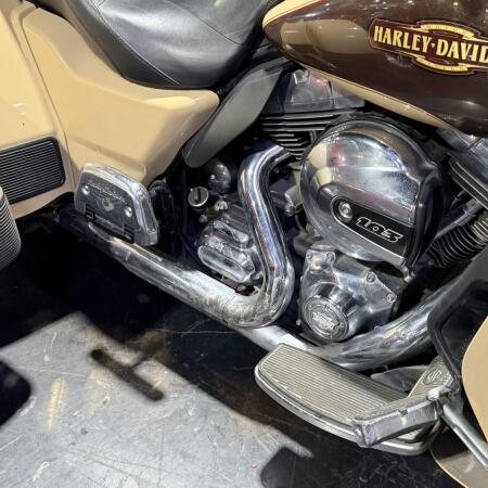 2014 Harley-Davidson® Tri Glide® Ultra thumb 1